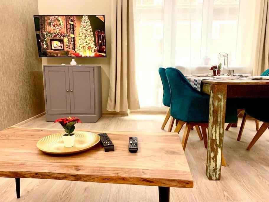 Brand New, Design Jojo, Oldtown, Balcony Apartment Bratislava
